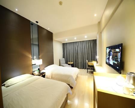 فندق Super 8 Guangzhou Railyway Station المظهر الخارجي الصورة